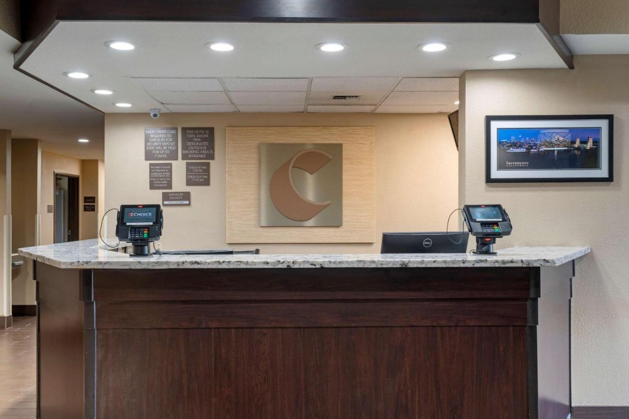 Comfort Suites Downtown Sacramento Esterno foto
