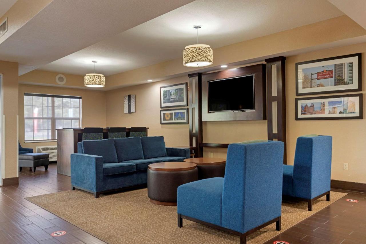 Comfort Suites Downtown Sacramento Esterno foto
