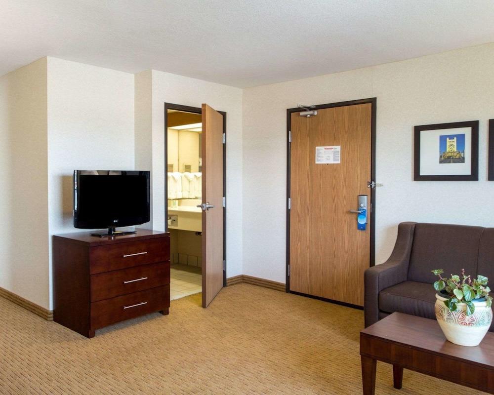 Comfort Suites Downtown Sacramento Esterno foto